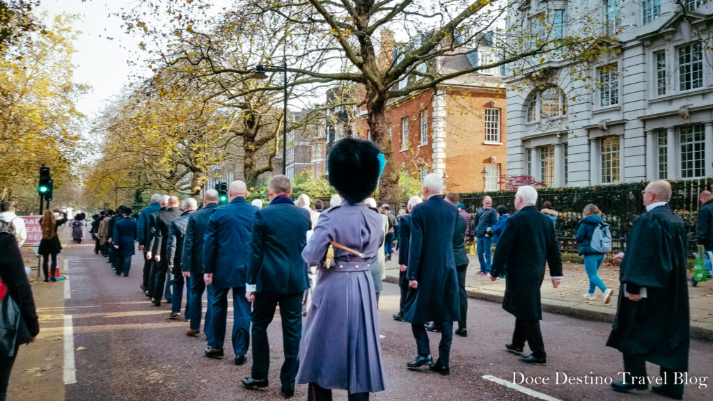 O que fazer em Londres durante uma conexão. Dicas e roteiro para 12 horas na cidade.